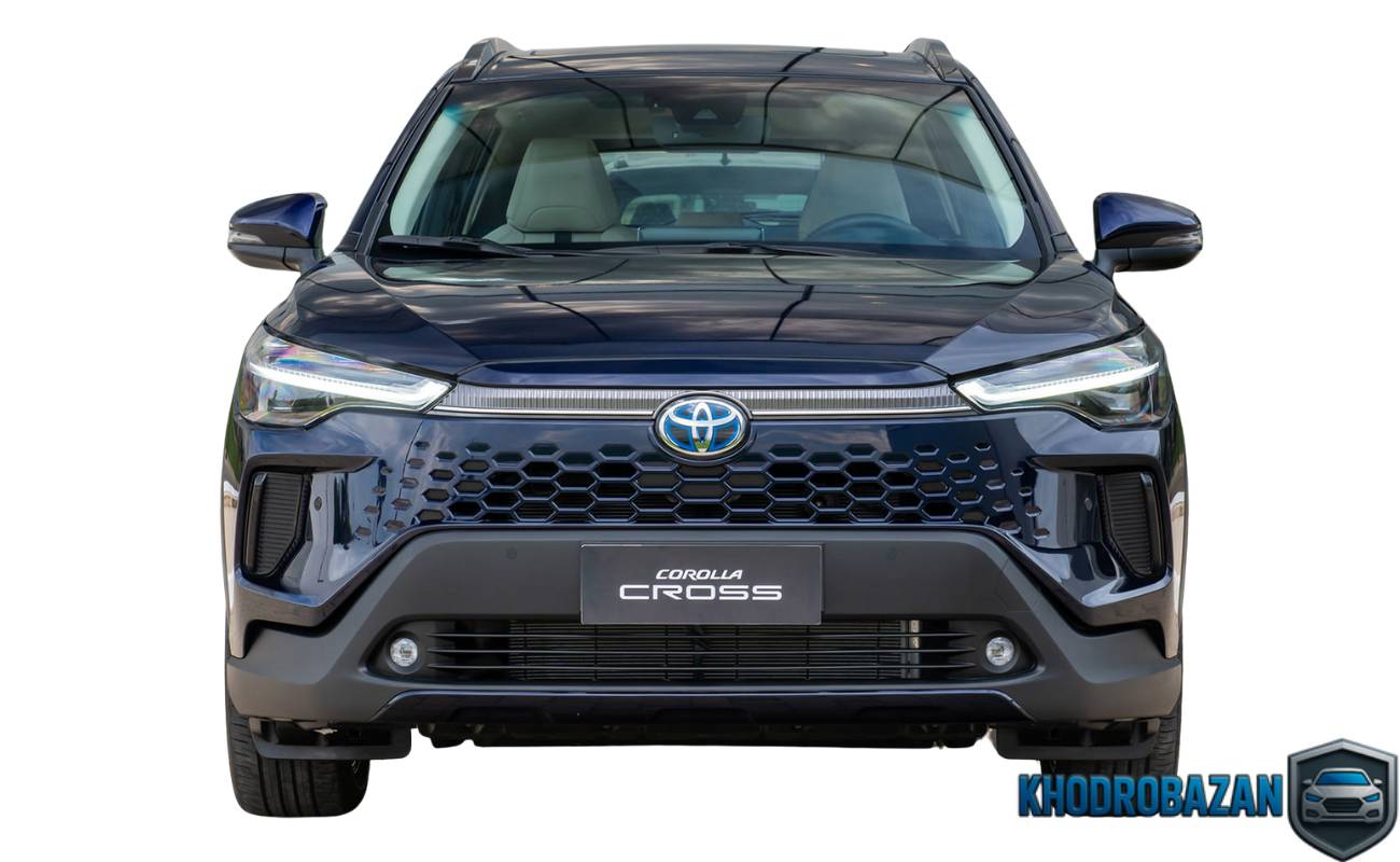 کابین و امکانات رفاهی بر اساس مشخصات تویوتا کرولا کراس در نسخه های مختلف